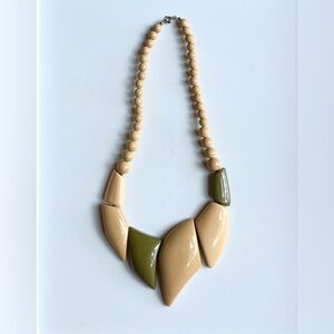 Vintage Beige and Green Necklace